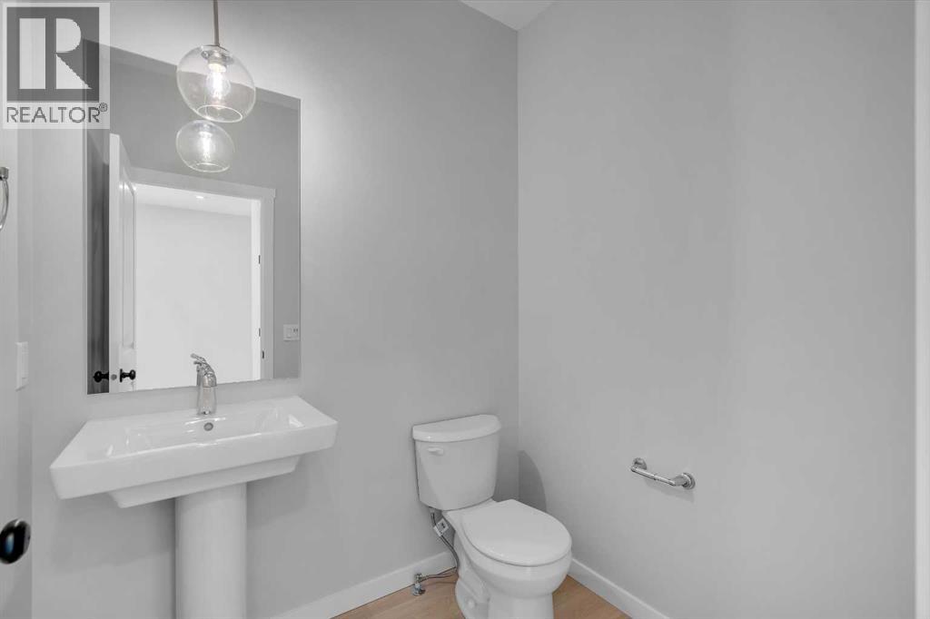 1277 Creekview Drive Sw, Calgary, Alberta  T2X 4Y1 - Photo 18 - A2271942