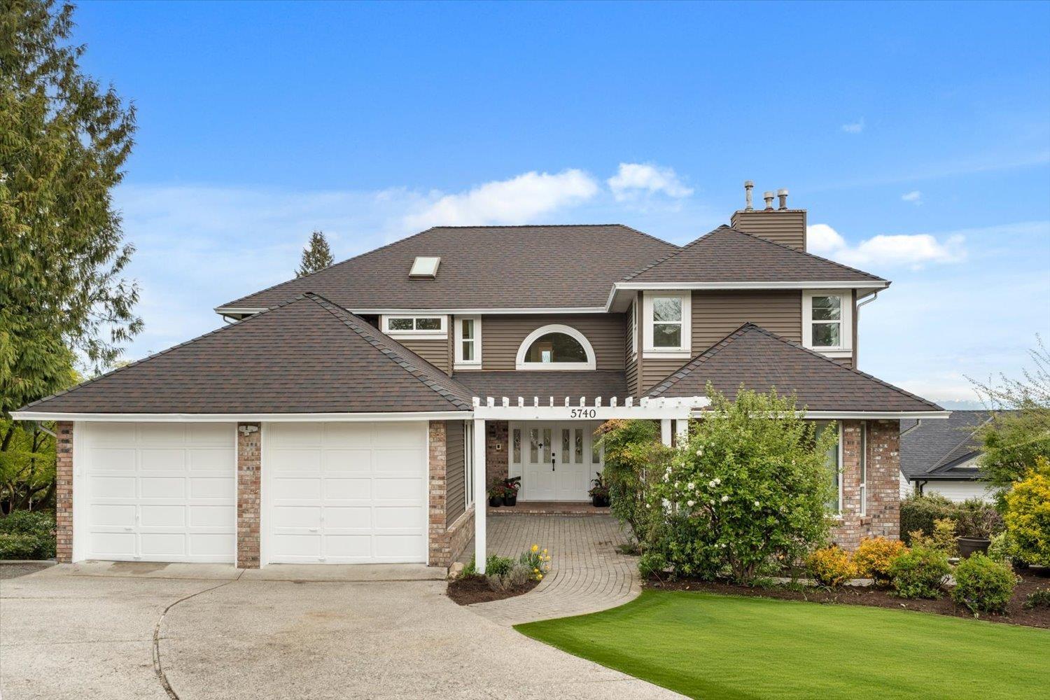 5740 189a Street, Surrey, British Columbia  V3S 7M4 - Photo 1 - R3113341