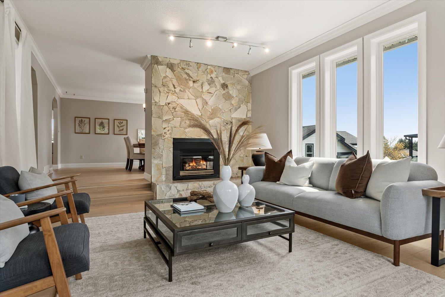 5740 189a Street, Surrey, British Columbia  V3S 7M4 - Photo 5 - R3113341