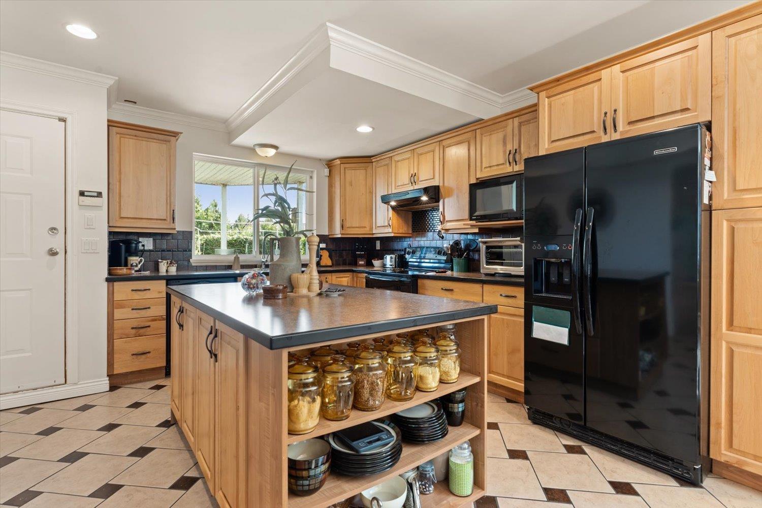 5740 189a Street, Surrey, British Columbia  V3S 7M4 - Photo 27 - R3113341