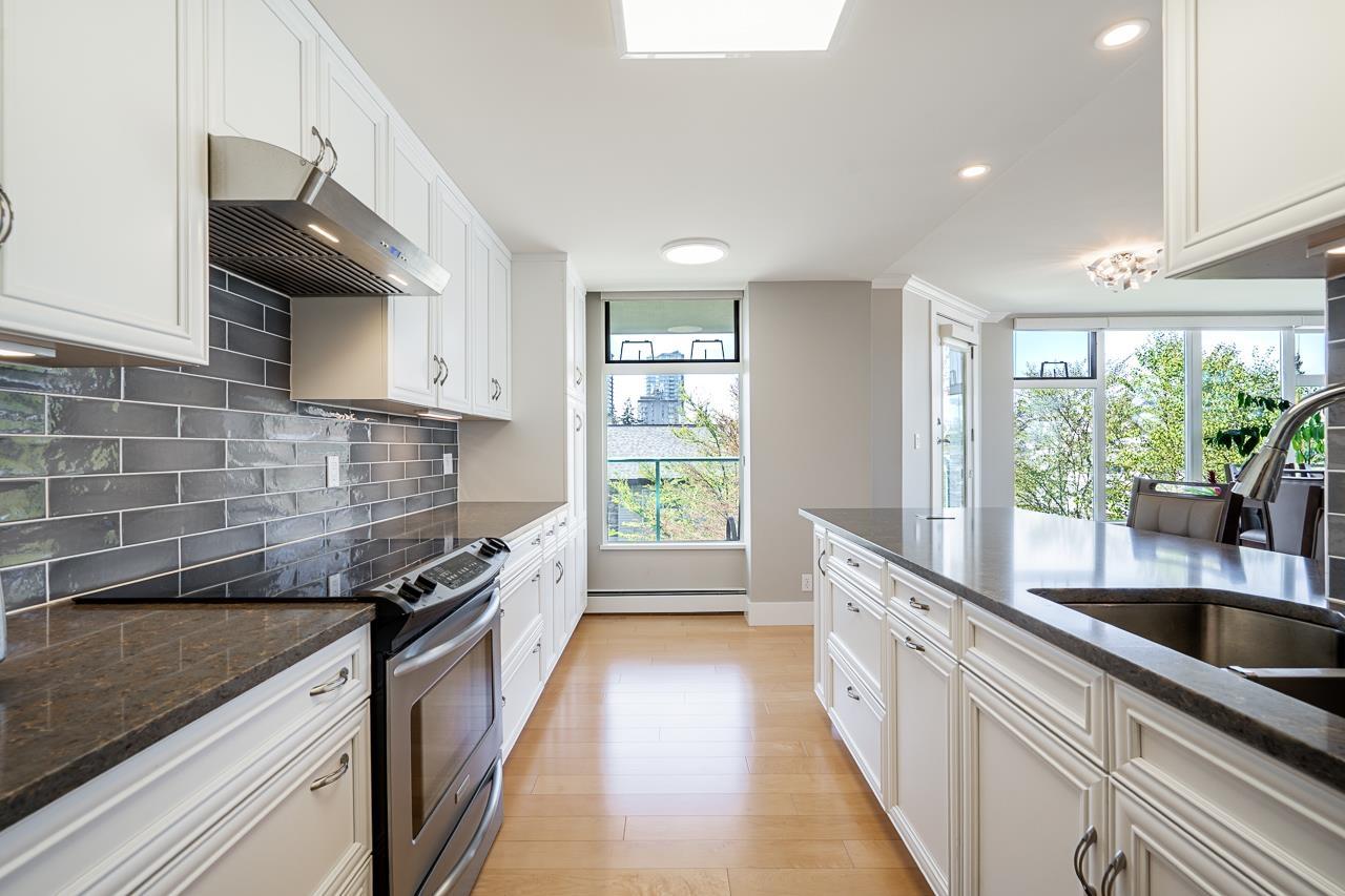 506 15466 North Bluff Road, White Rock, British Columbia  V4B 3G1 - Photo 9 - R3113316