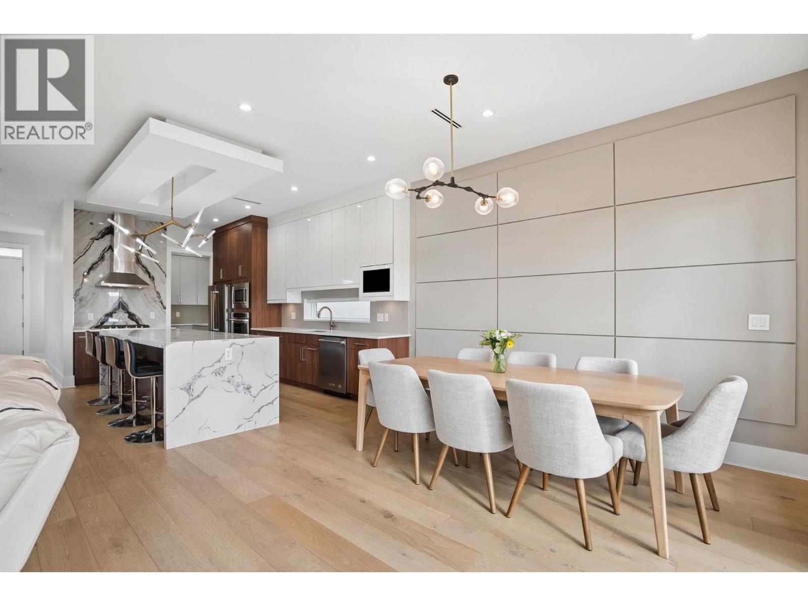 1202a Hammond Avenue, Coquitlam, British Columbia  V3K 2P1 - Photo 6 - R3099267