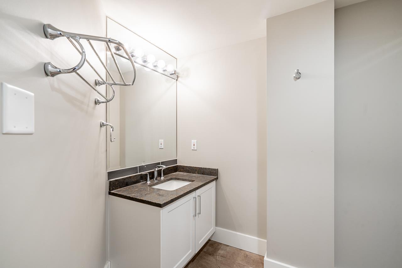 506 15466 North Bluff Road, White Rock, British Columbia  V4B 3G1 - Photo 35 - R3113316