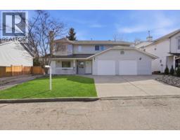 5 11954 HAWTHORNE STREET, Maple Ridge, British Columbia