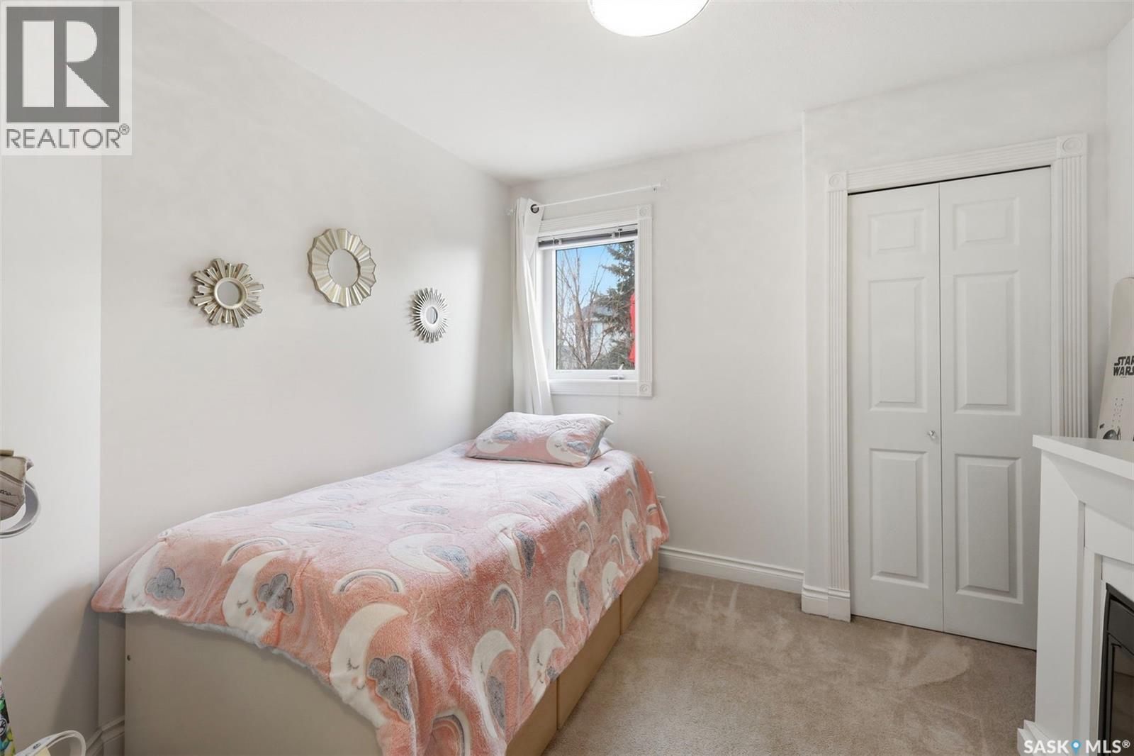 402 Overholt Crescent, Saskatoon, Saskatchewan  S7N 4S9 - Photo 18 - SK033441