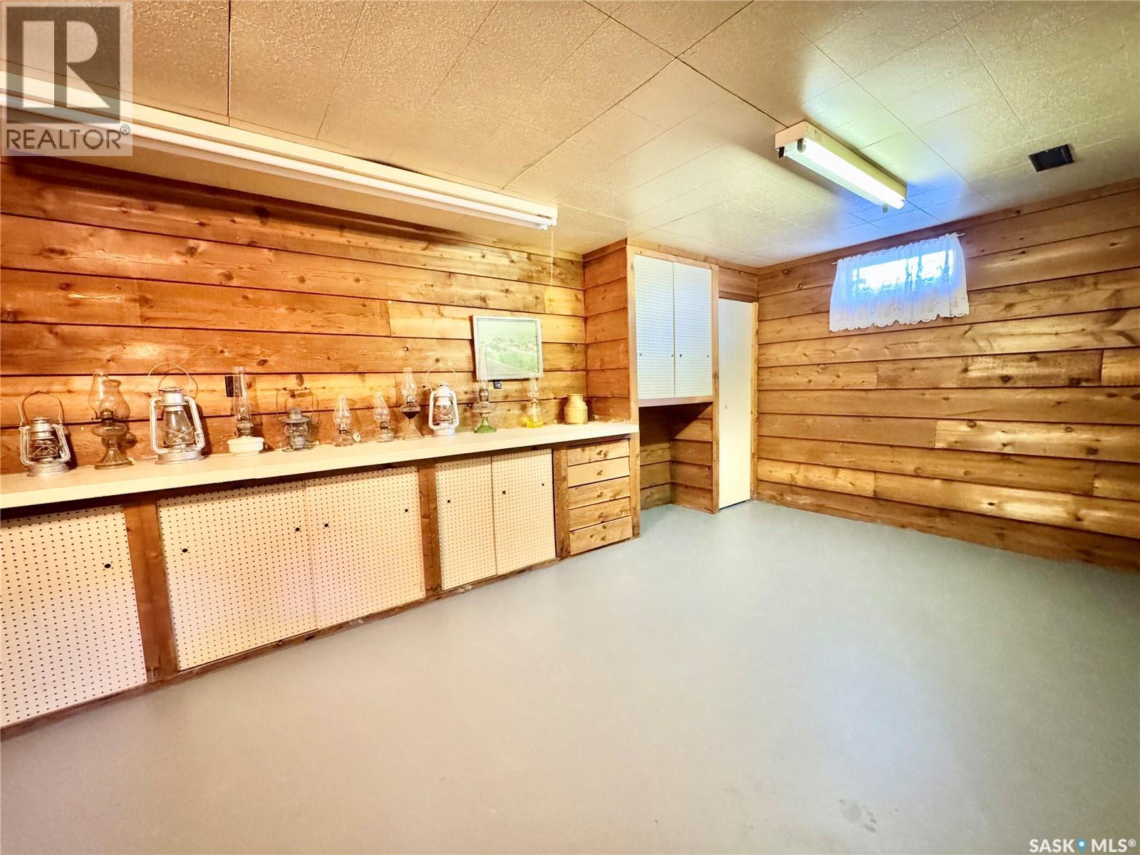 586 Laurier Drive, Prince Albert, Saskatchewan  S6V 5M3 - Photo 12 - SK033421