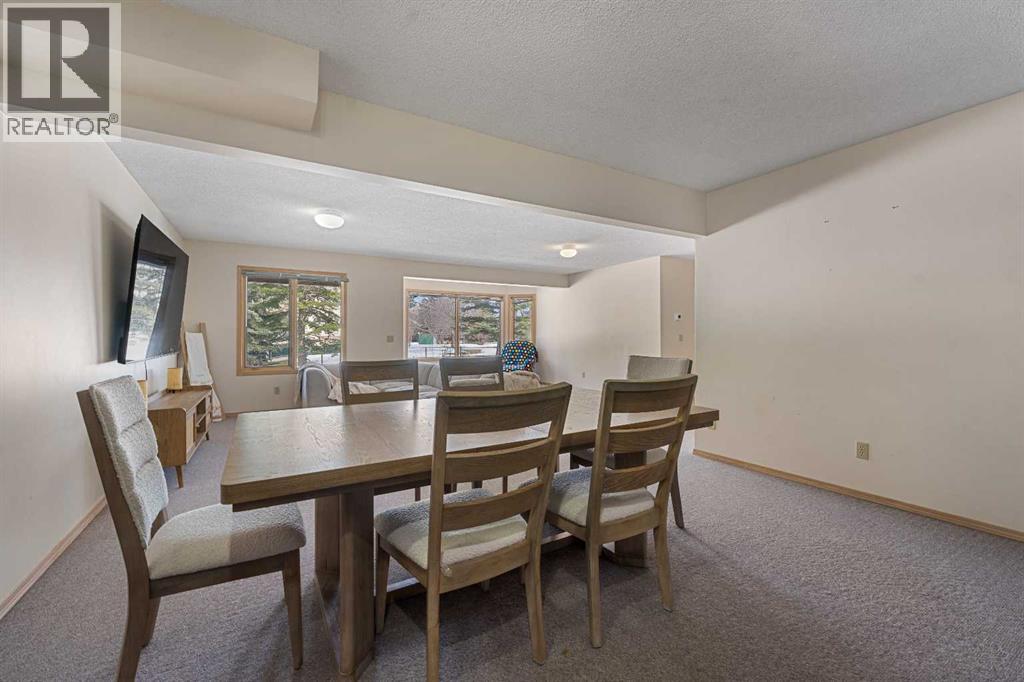 251 Hampshire Place Nw, Calgary, Alberta  T3A 4Y7 - Photo 28 - A2302879