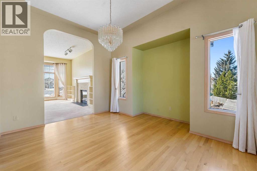 251 Hampshire Place Nw, Calgary, Alberta  T3A 4Y7 - Photo 15 - A2302879