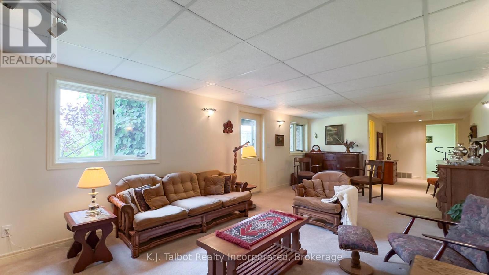 386 Templeton Street, North Huron, Ontario  N0M 1H0 - Photo 40 - X13019014