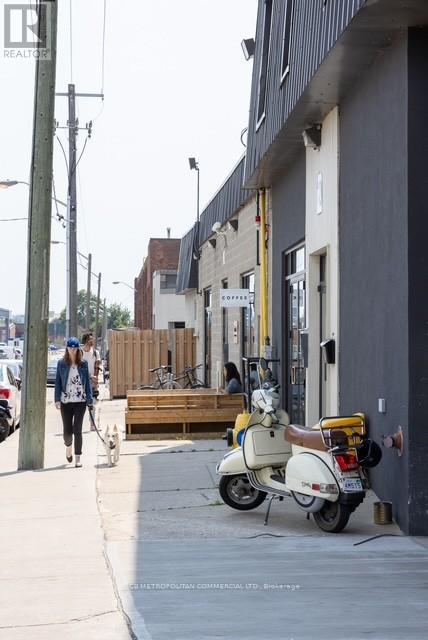 102 - 88-142 Cawthra Avenue, Toronto, Ontario  M6N 3C2 - Photo 7 - W12961234