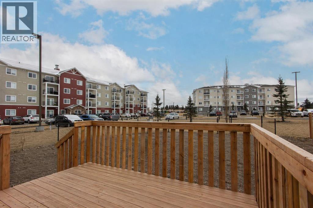 12 Trinity Street, Lacombe, Alberta  T4L 0L1 - Photo 38 - A2287769