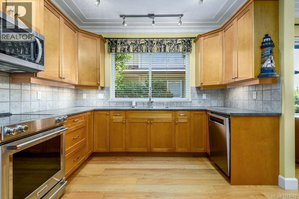 22 199 31st St, Courtenay, British Columbia  V9N 3Y2 - Photo 14 - 1023689