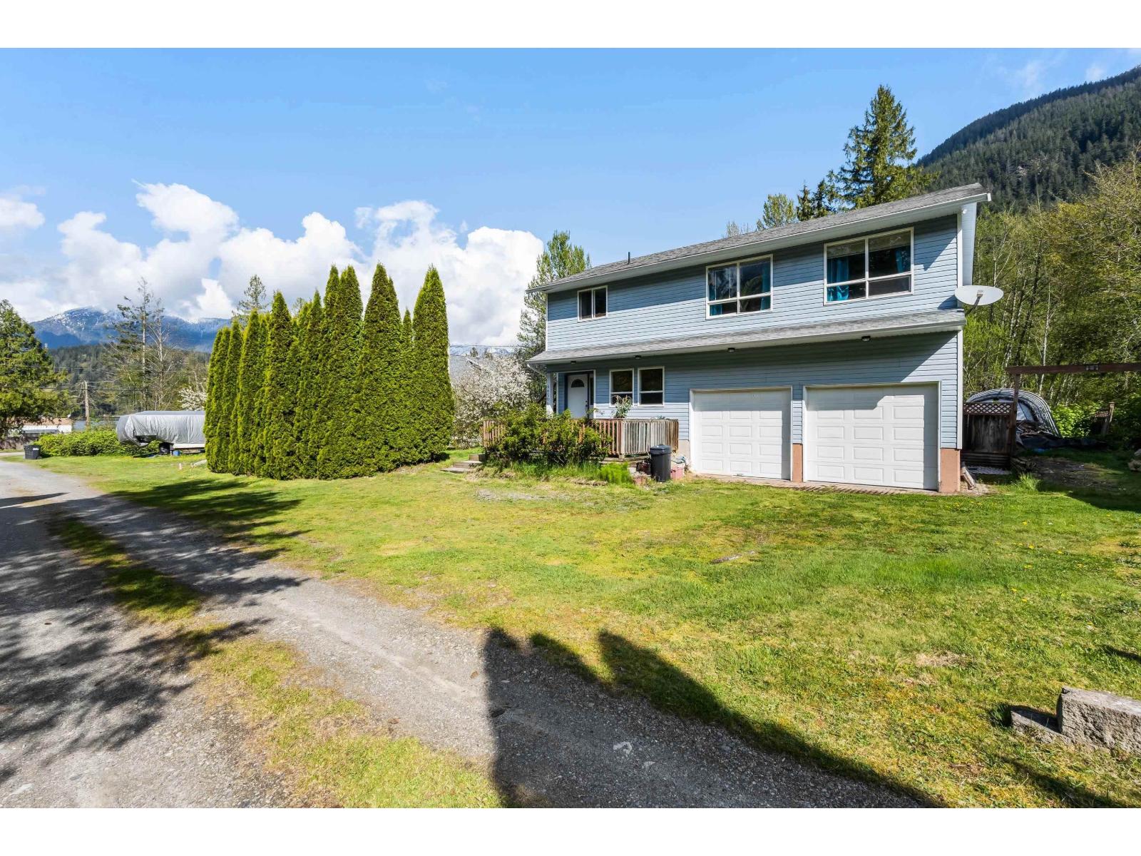 66506 Kawkawa Lake Road, Kawkawa Lake, Hope, British Columbia  V0X 1L1 - Photo 2 - R3113337