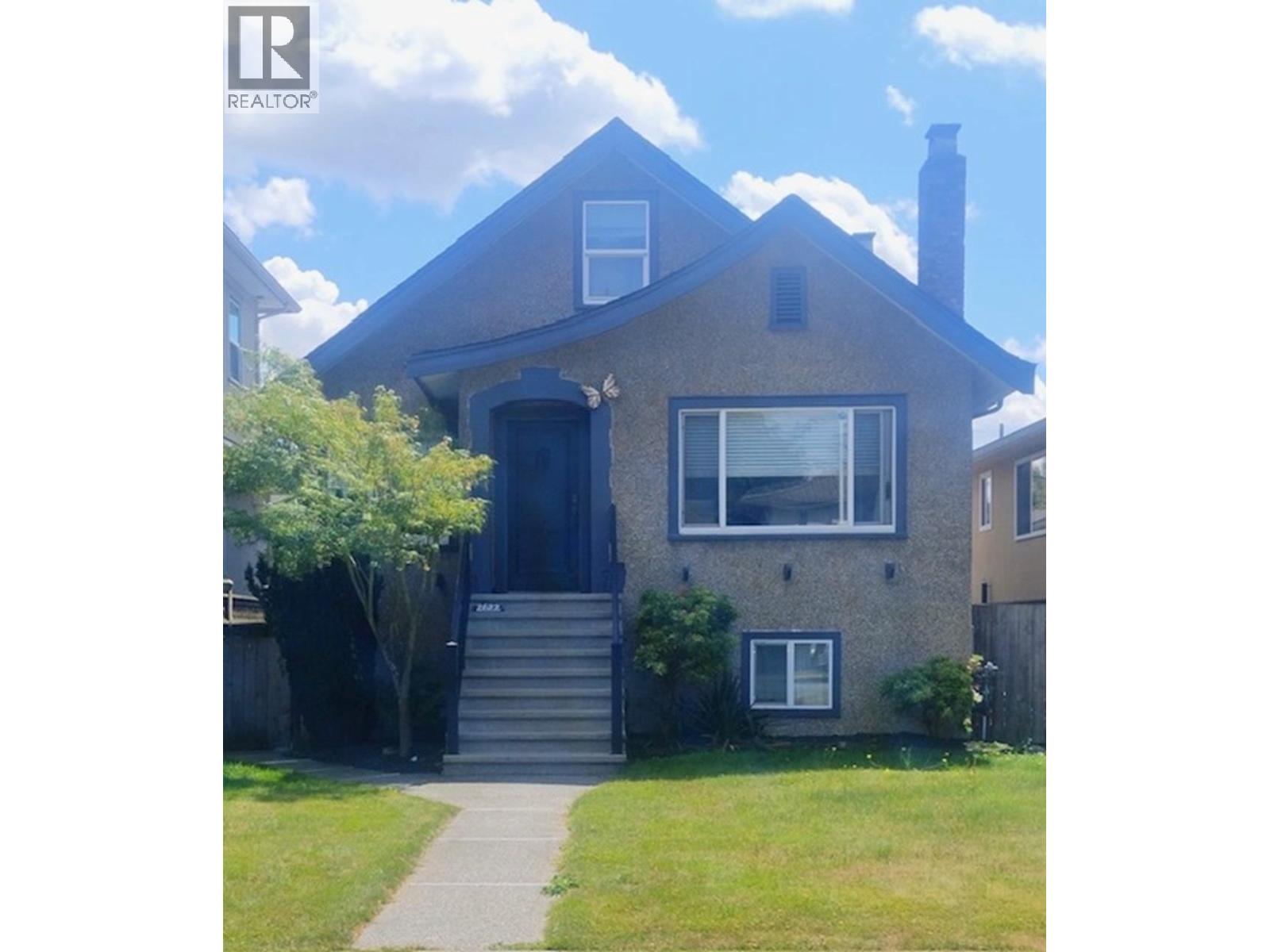 2622 CHARLES STREET, Vancouver, British Columbia