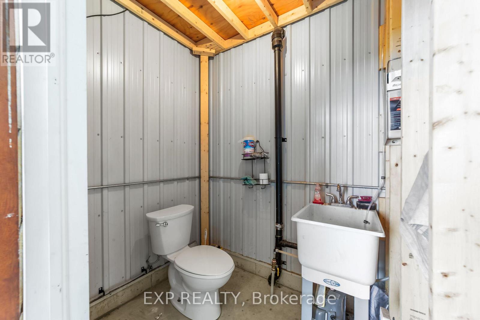 9221 Hickory Drive, Strathroy-Caradoc, Ontario  N7G 3H3 - Photo 31 - X13022472