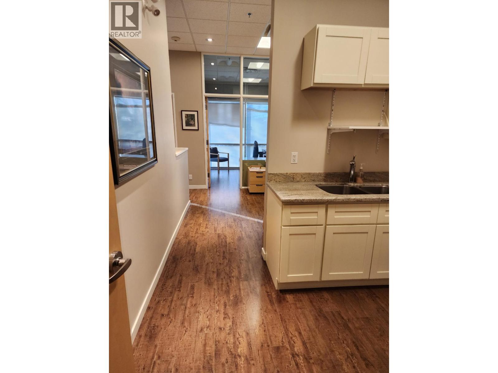 255 8600 Cambie Road, Richmond, British Columbia  V6X 4J9 - Photo 2 - C8077587