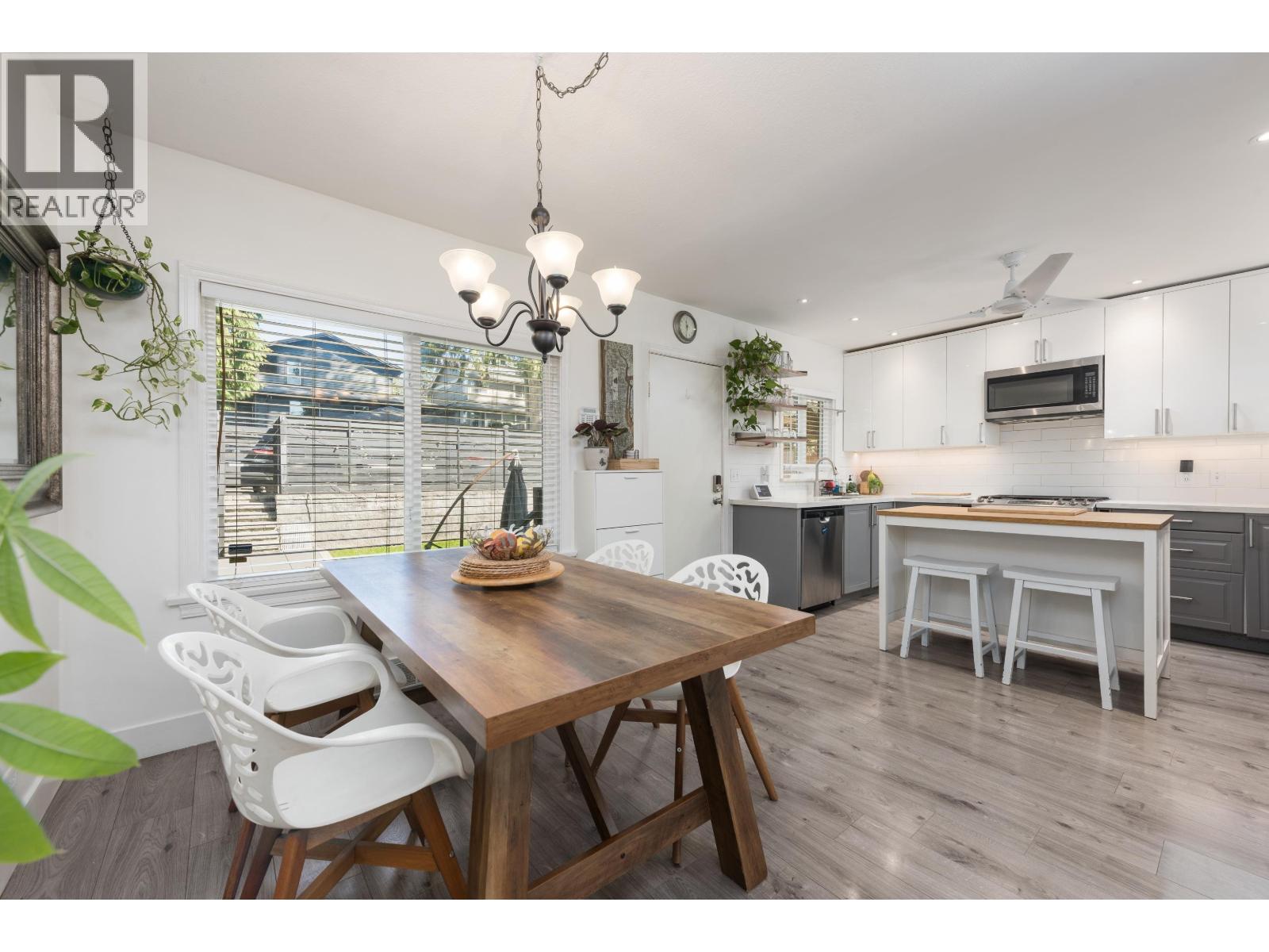 300 E 25th Street, North Vancouver, British Columbia  V7N 1A3 - Photo 6 - R3110888