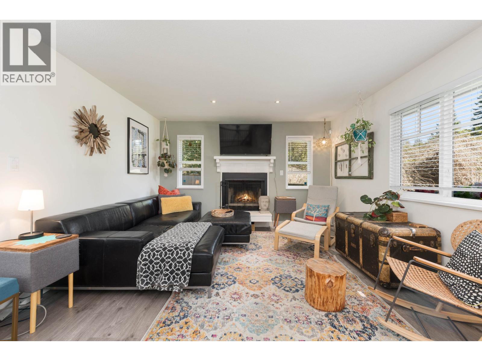 300 E 25th Street, North Vancouver, British Columbia  V7N 1A3 - Photo 29 - R3110888