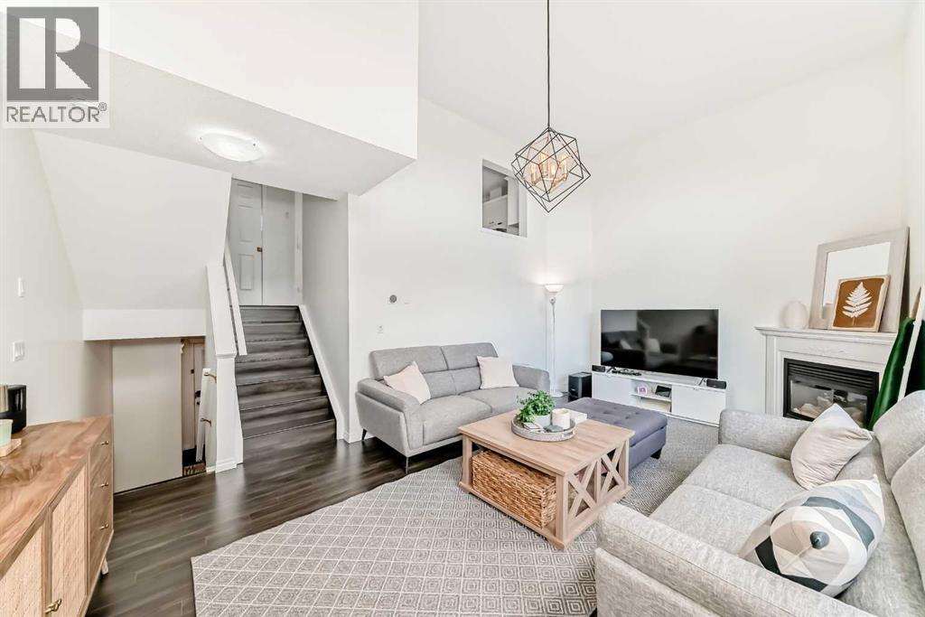 110 Country Hills Cove NW, Calgary, Alberta  T3K 5G7 - Photo 8 - A2289428