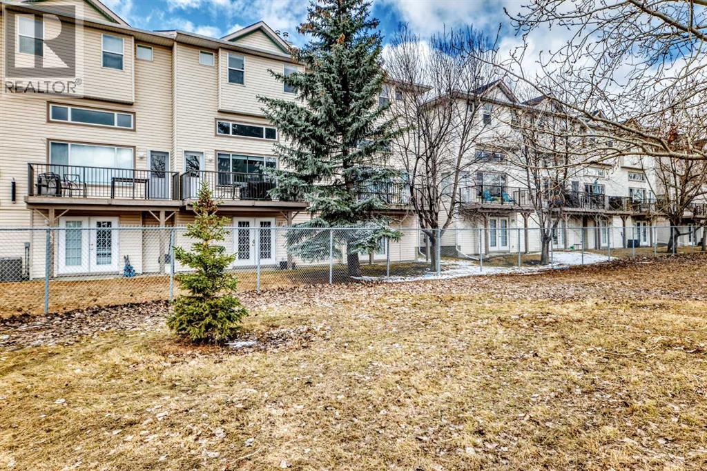 110 Country Hills Cove NW, Calgary, Alberta  T3K 5G7 - Photo 44 - A2289428