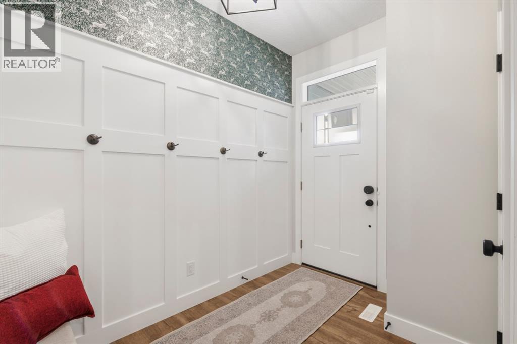 743 Seton Circle SE, Calgary, Alberta  T3M 3C5 - Photo 4 - A2297253