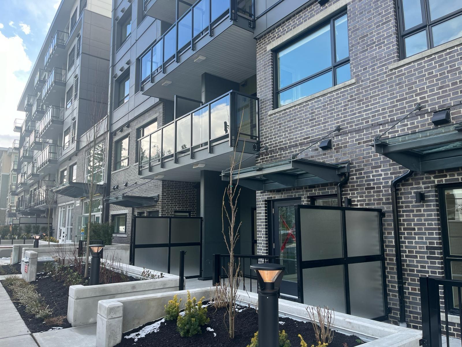 1st Floor 10777 138 Avenue, Surrey, British Columbia  V3T 0T5 - Photo 1 - R3113656