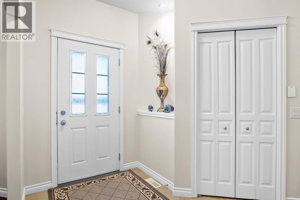 42 Stromsay Gate, Carstairs, Alberta  T0M 0N0 - Photo 5 - A2300093