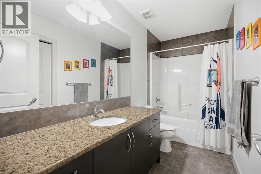 107 Everwoods Park Sw, Calgary, Alberta  T2Y 0G3 - Photo 17 - A2300828