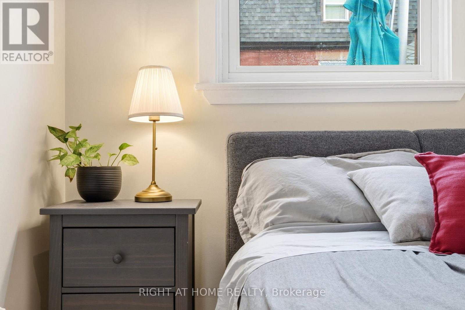 209 Marier Avenue, Ottawa, Ontario  K1L 5R4 - Photo 12 - X13022468