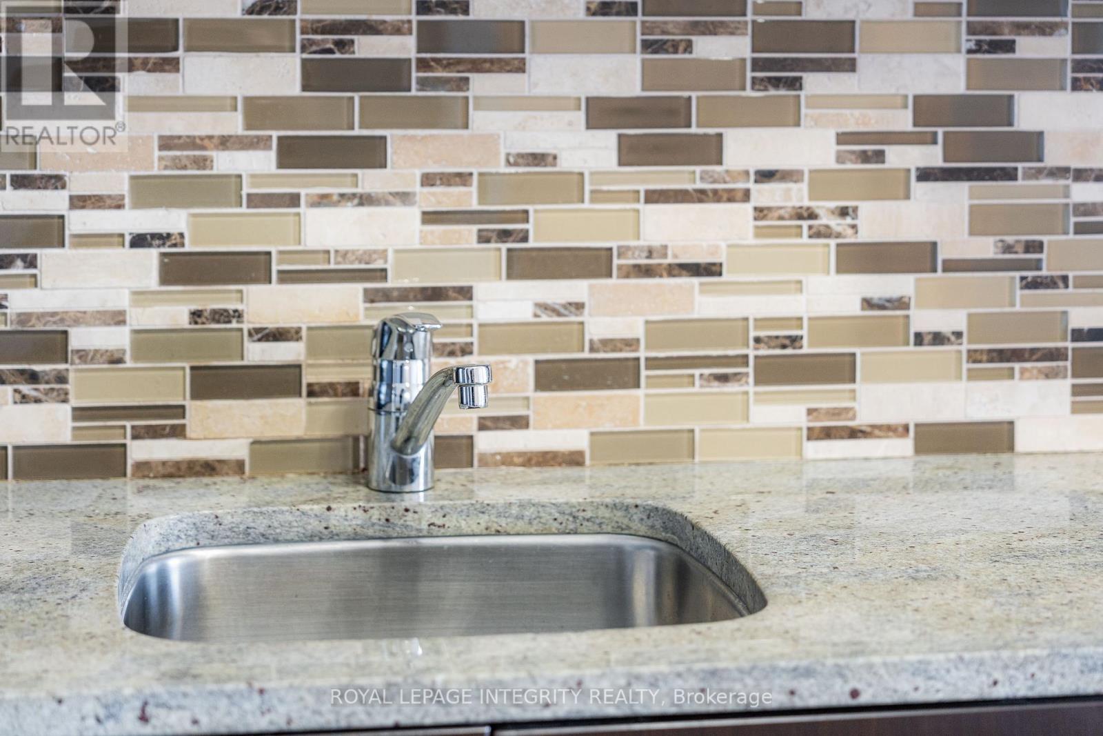 320 - 429 Kent Street, Ottawa, Ontario  K2P 1B5 - Photo 15 - X13022492