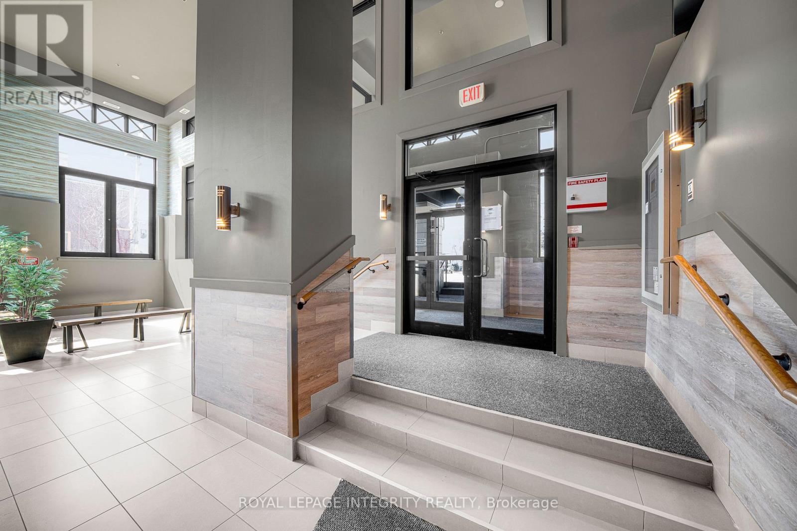 320 - 429 Kent Street, Ottawa, Ontario  K2P 1B5 - Photo 5 - X13022492