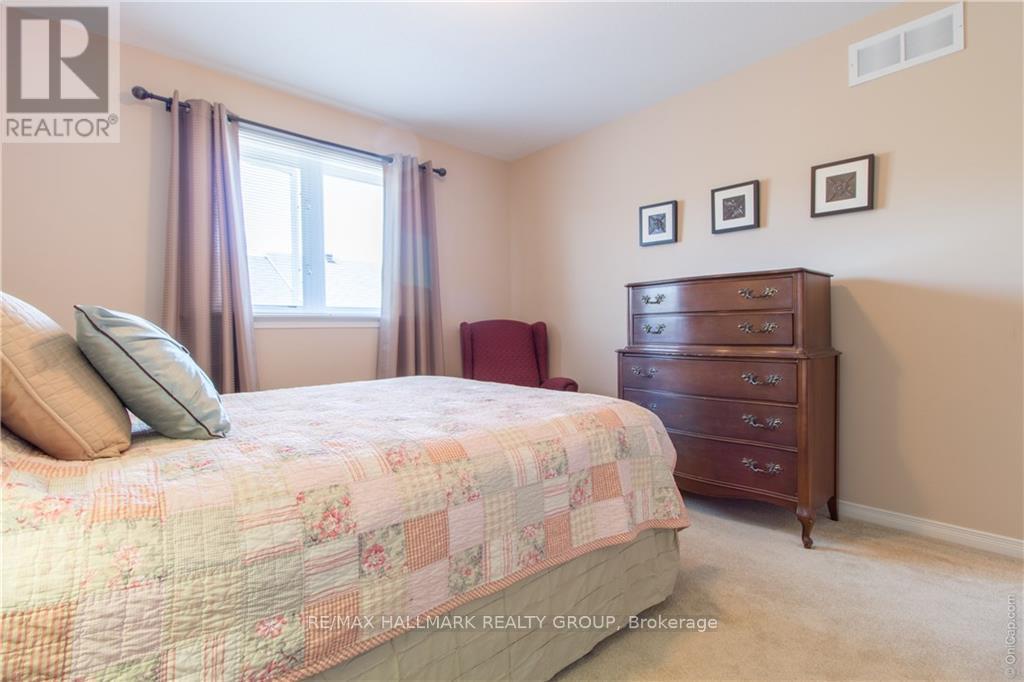 510 Fordell Avenue W, Ottawa, Ontario  K2W 0B3 - Photo 14 - X13022498