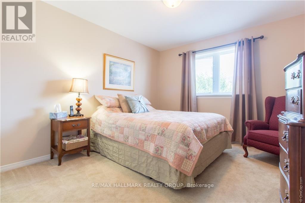 510 Fordell Avenue W, Ottawa, Ontario  K2W 0B3 - Photo 25 - X13022498