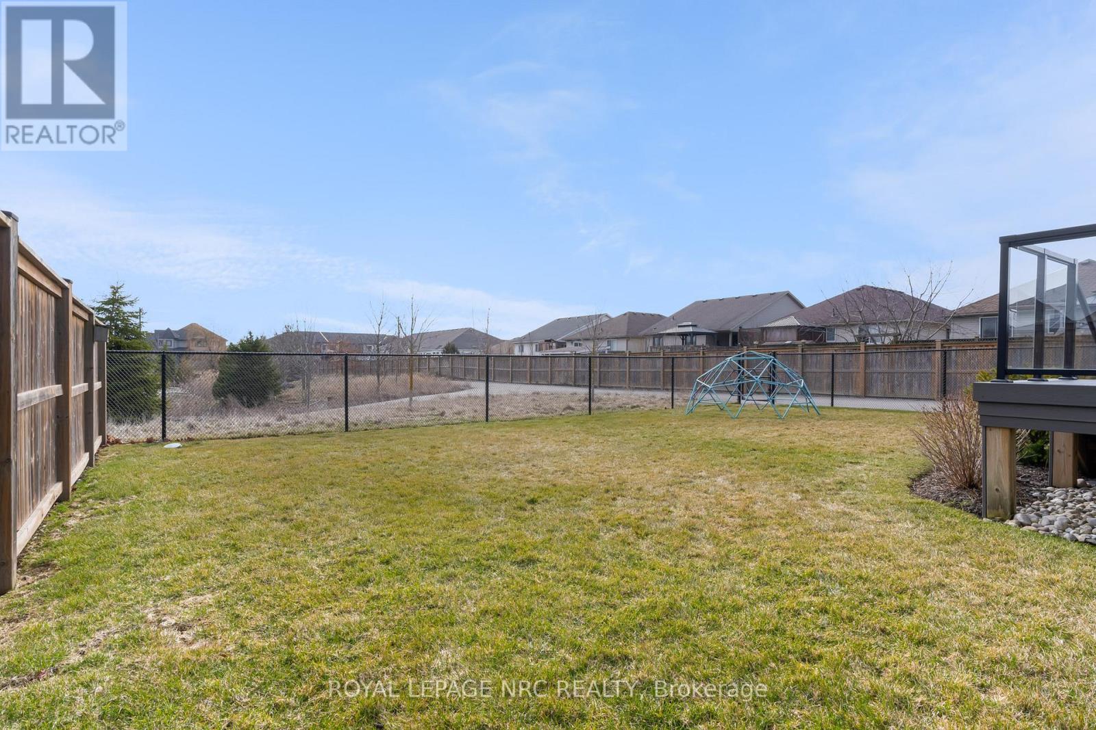 80 Days Avenue, Thorold, Ontario  L2V 0E6 - Photo 6 - X13022428