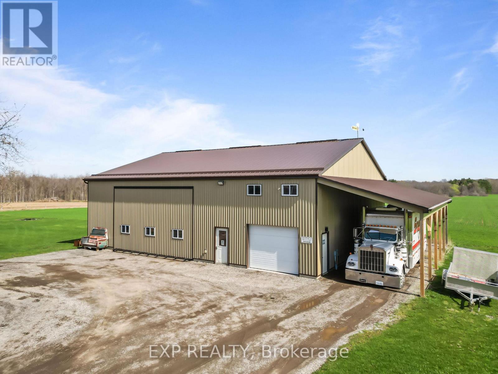 9221 Hickory Drive, Strathroy-Caradoc, Ontario  N7G 3H3 - Photo 2 - X13022472