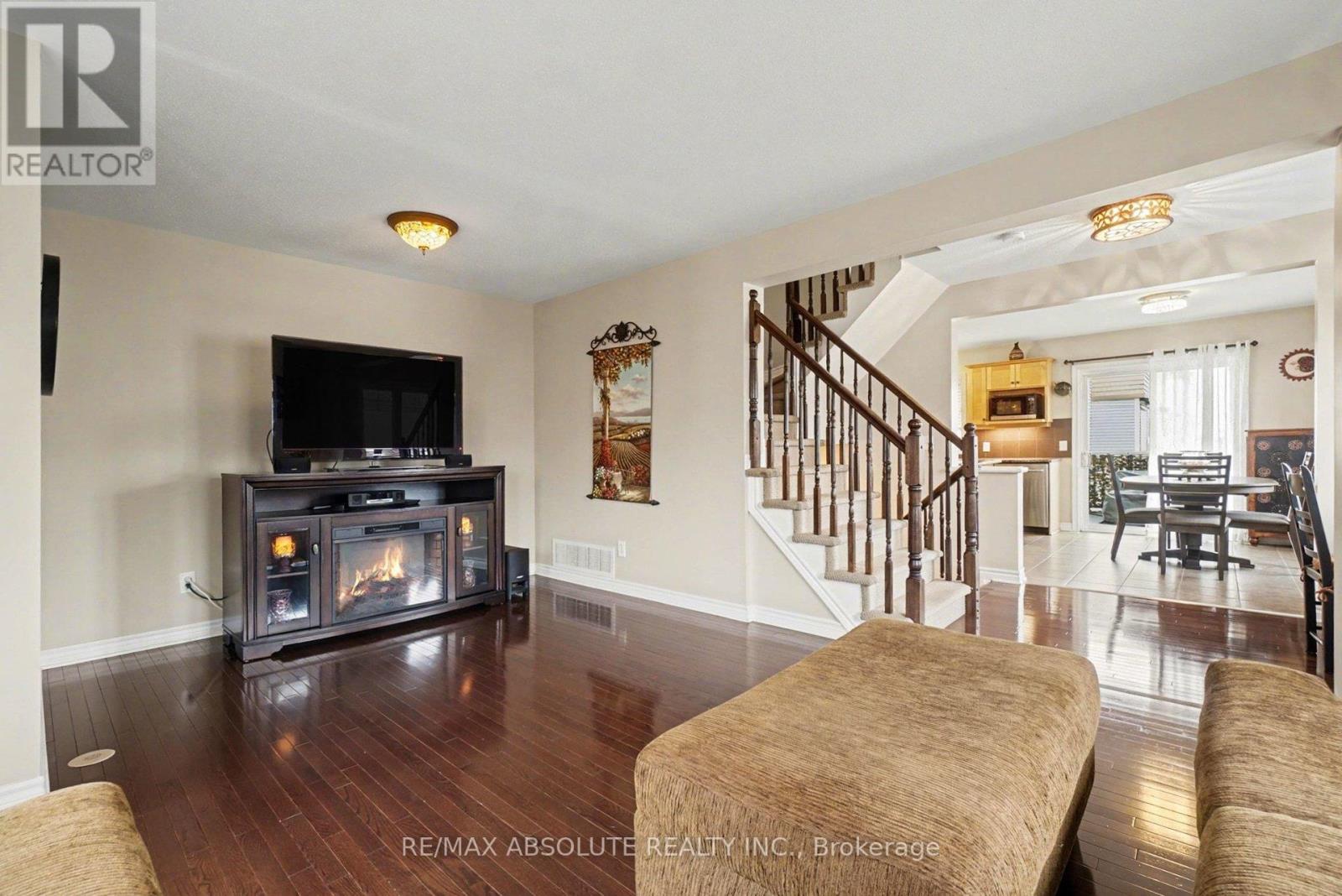 400 Santa Anna Lane, Ottawa, Ontario  K2S 0M1 - Photo 12 - X13022442