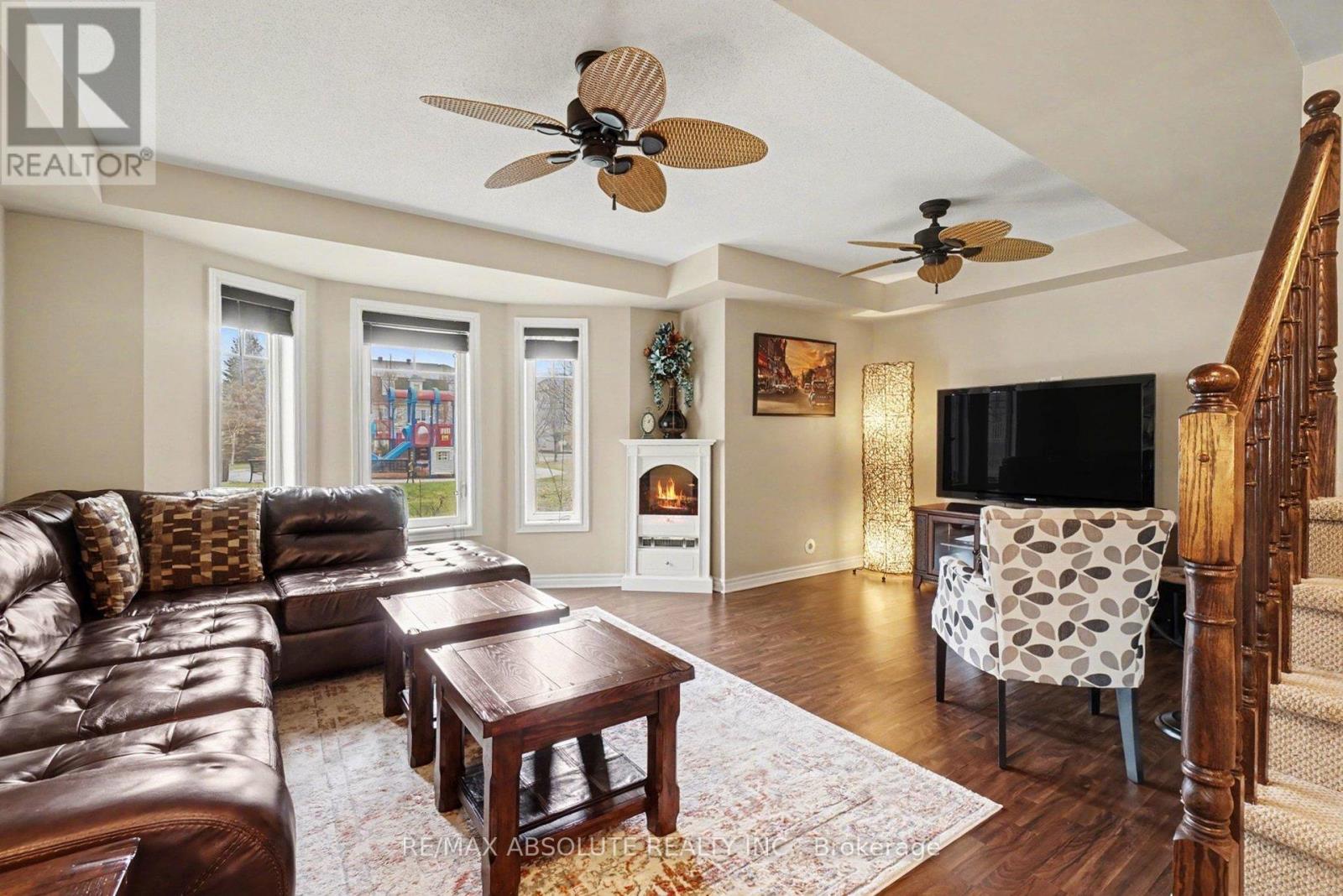 400 Santa Anna Lane, Ottawa, Ontario  K2S 0M1 - Photo 9 - X13022442