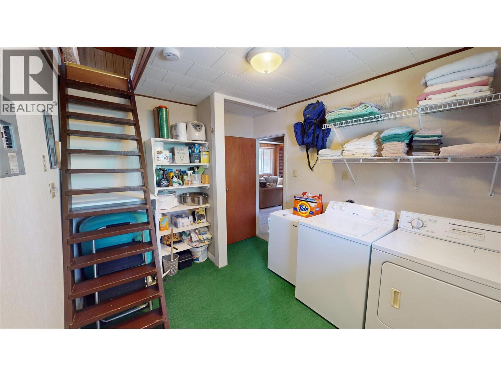 2401 Garbutts Lake Road, Fort Steele, British Columbia  V0B 2J0 - Photo 15 - 10384115