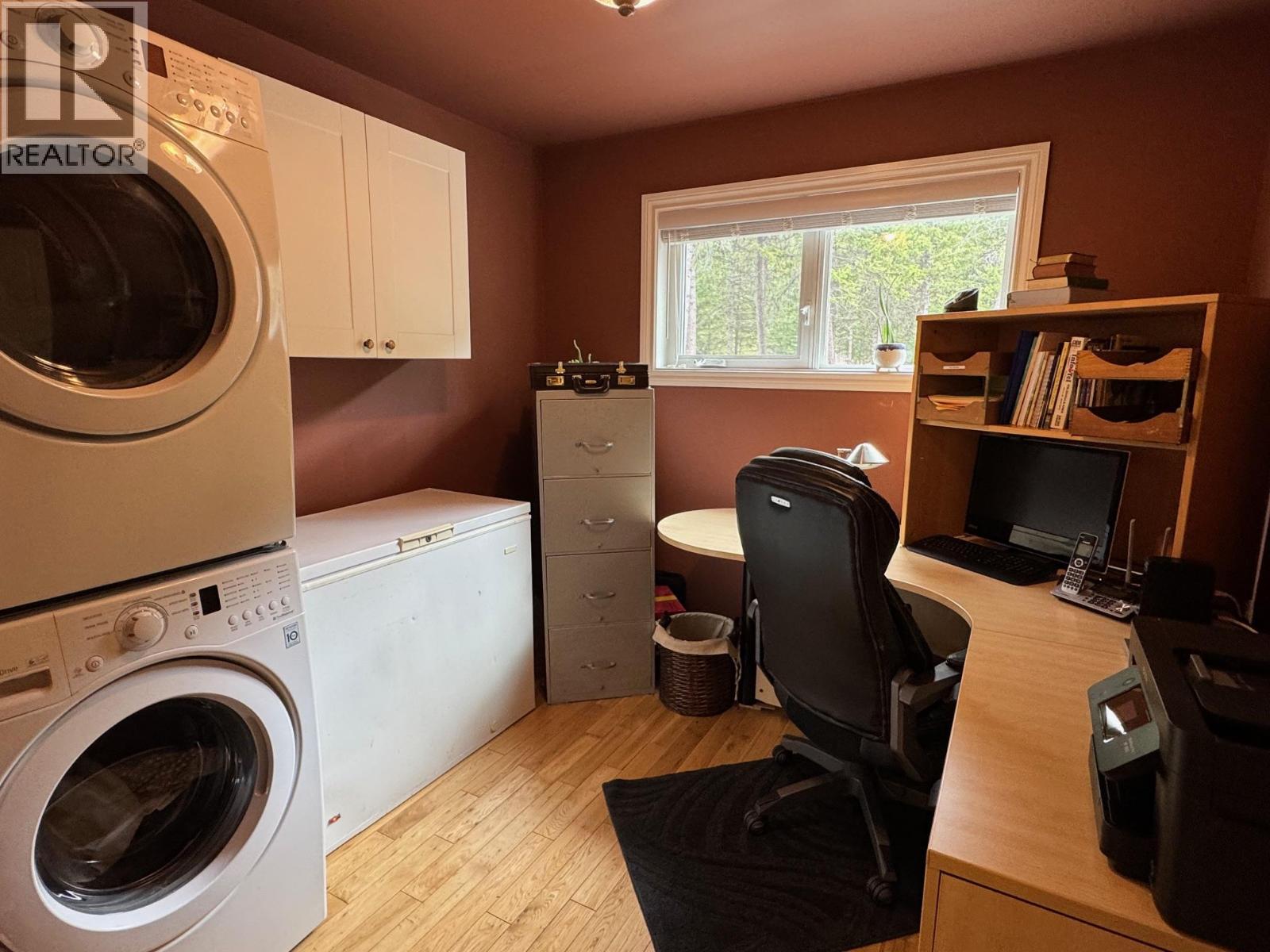 5 Cottonwood Road, Beaverdell, British Columbia  V0H 1A0 - Photo 9 - 10383859