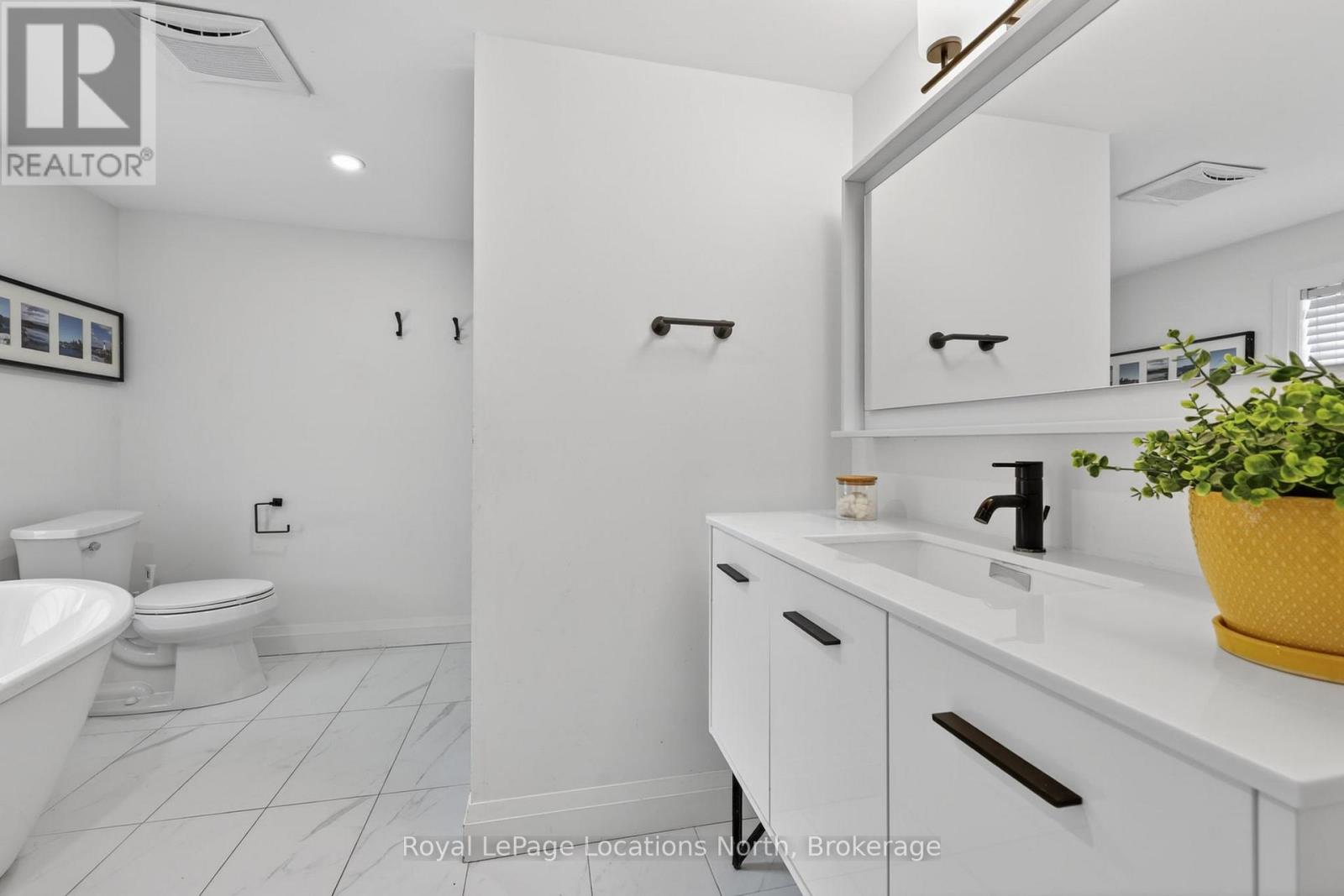 363 & 361 Cedar Street, Collingwood, Ontario  L9Y 3B2 - Photo 17 - S13022370