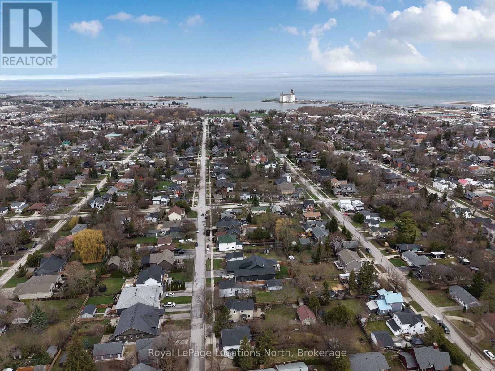 363 & 361 Cedar Street, Collingwood, Ontario  L9Y 3B2 - Photo 45 - S13022370