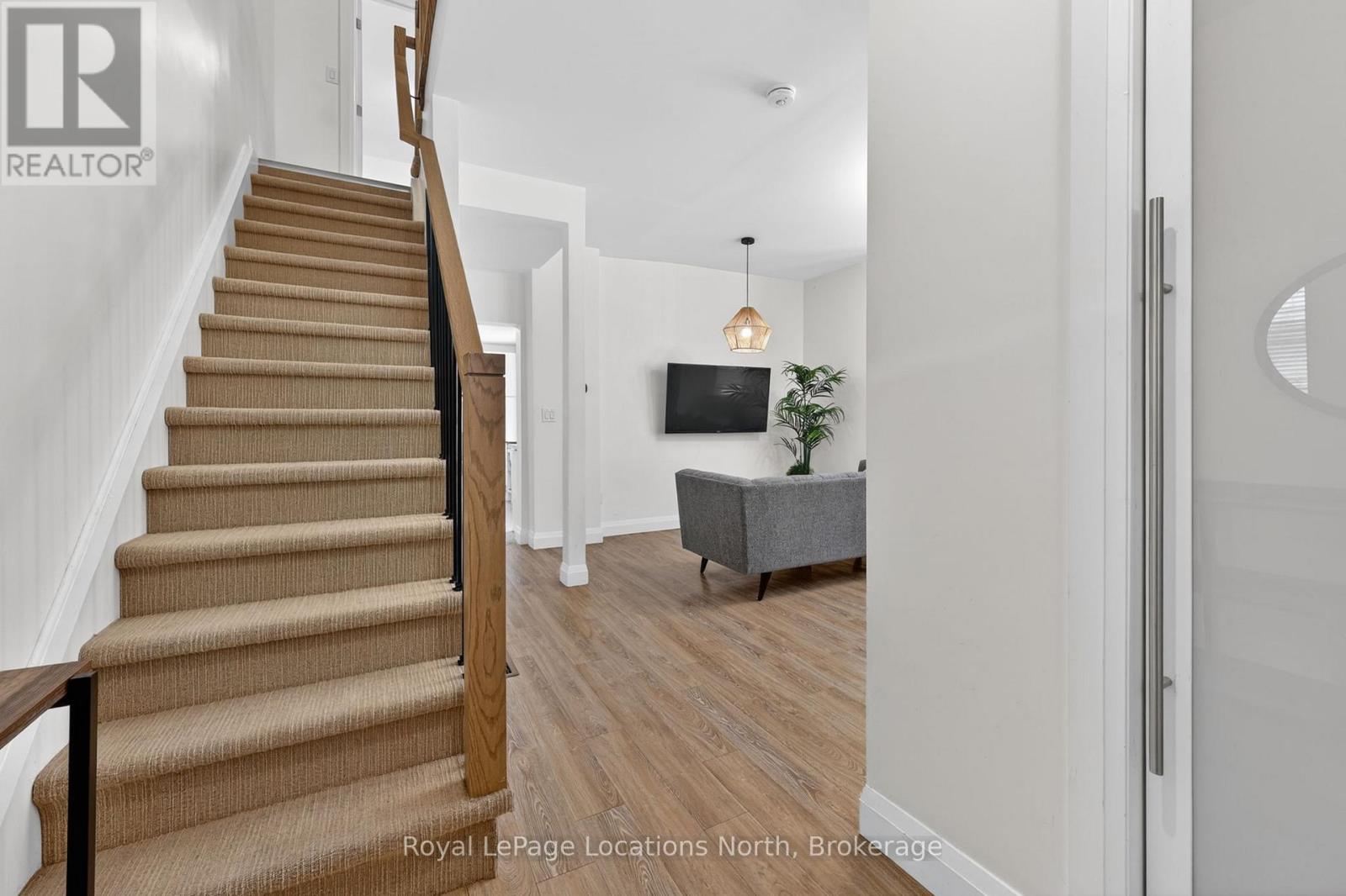 363-361 Cedar Street, Collingwood, Ontario  L9Y 3B2 - Photo 5 - S13022374