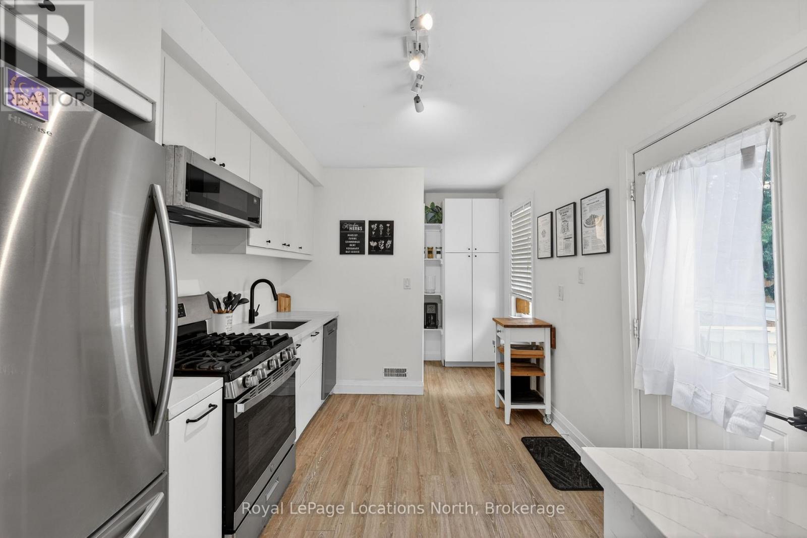 363-361 Cedar Street, Collingwood, Ontario  L9Y 3B2 - Photo 9 - S13022376