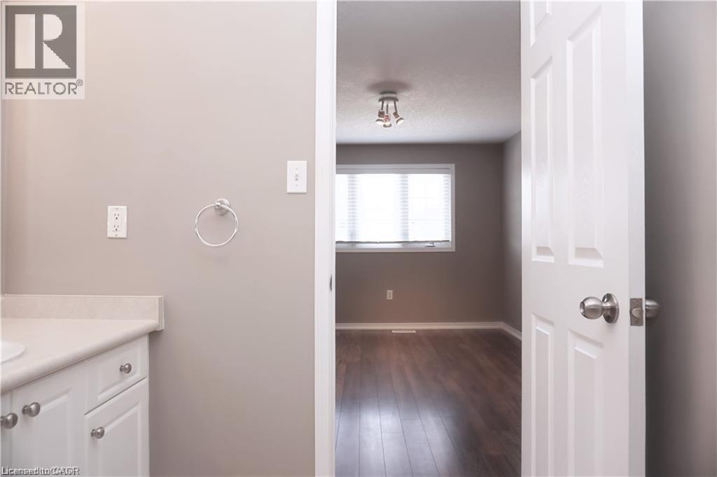 40 Madeleine Street, Kitchener, Ontario  N2R 1V4 - Photo 15 - 40822627