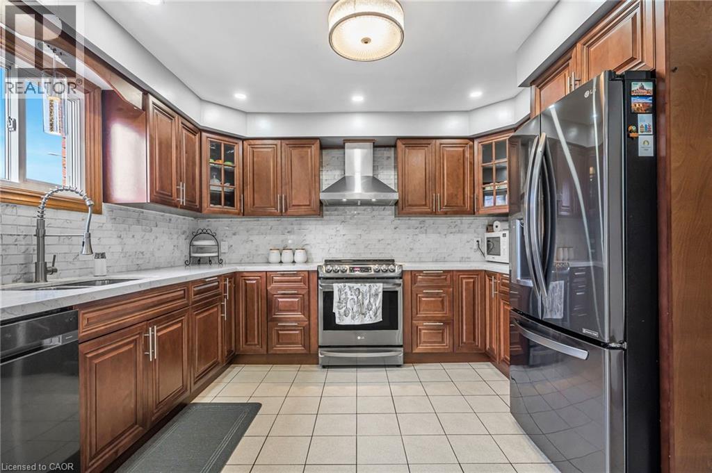 51 Seaton Place Drive, Stoney Creek, Ontario  L8E 3E4 - Photo 13 - 40816784