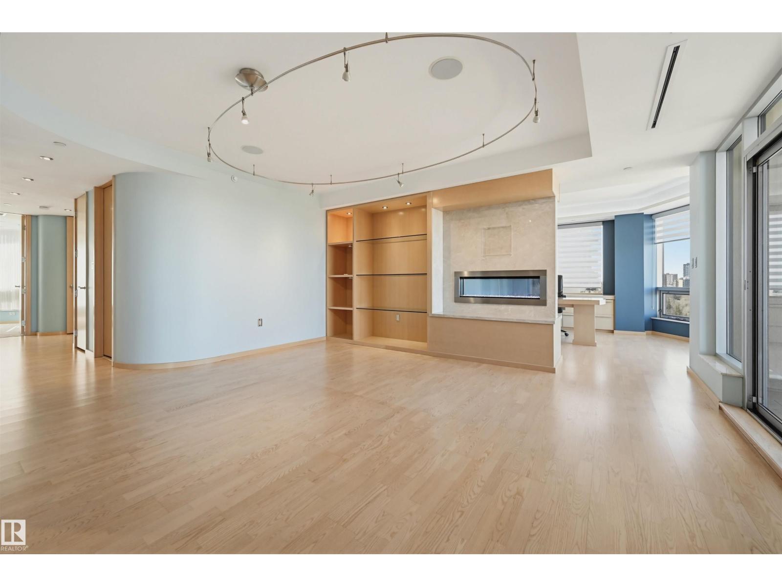 #901 10035 Saskatchewan Dr NW, Edmonton, Alberta  T6E 4R4 - Photo 15 - E4474440