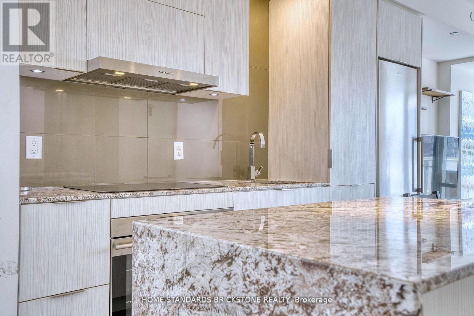 1306 - 1 Bloor Street E, Toronto, Ontario  M4W 0A8 - Photo 5 - C13022454