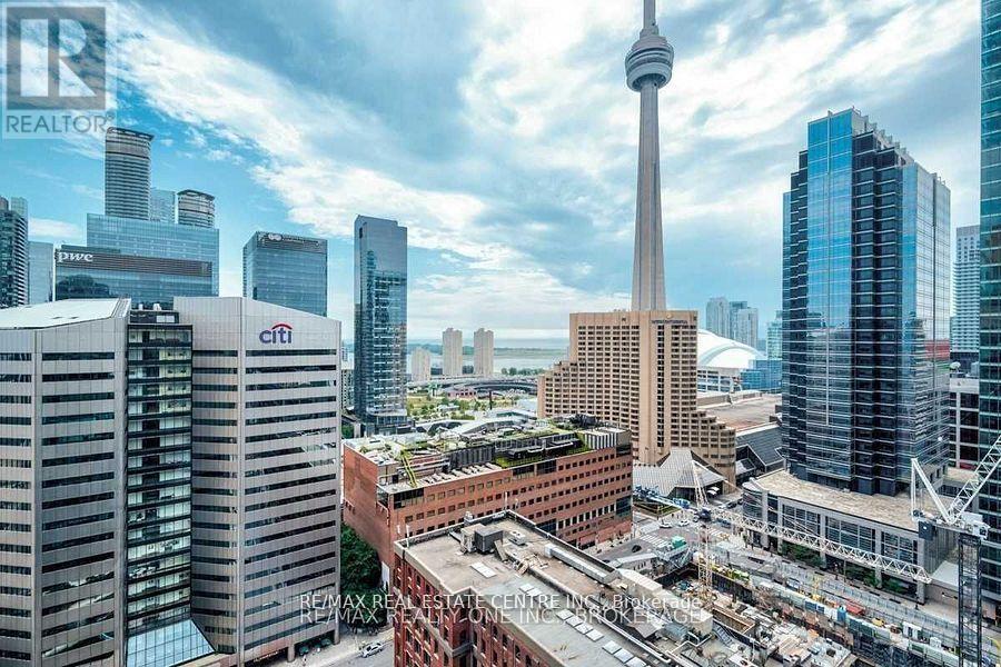 1102 - 33 University Avenue, Toronto, Ontario  M5J 2S7 - Photo 2 - C13022460