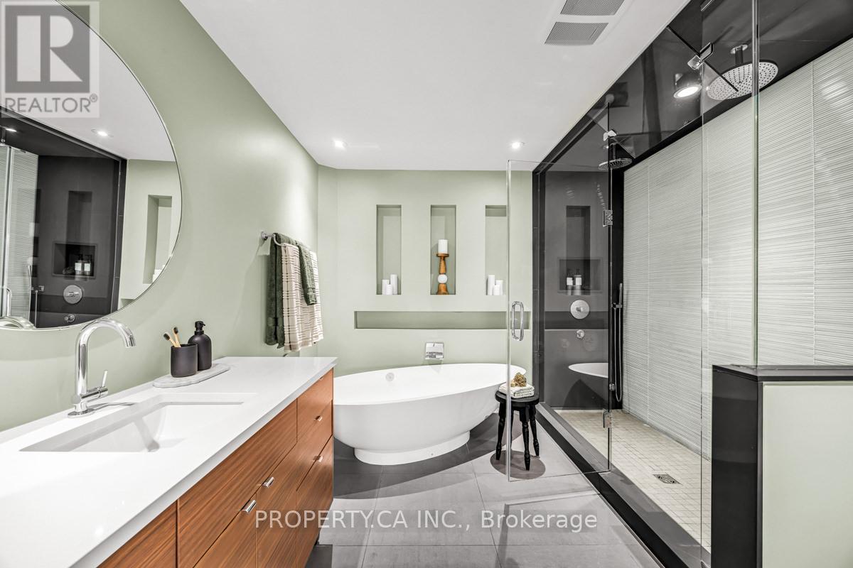 270 Euclid Avenue, Toronto, Ontario  M6J 2K2 - Photo 21 - C13022490