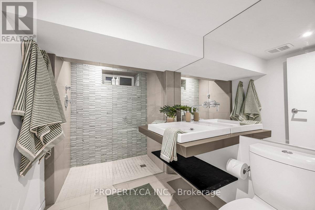 270 Euclid Avenue, Toronto, Ontario  M6J 2K2 - Photo 33 - C13022490